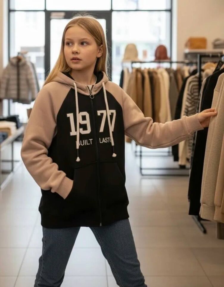 Üç İplik İçi Şardonlu Kumaştan Kışlık Fermuarlı Hoddie - 3833